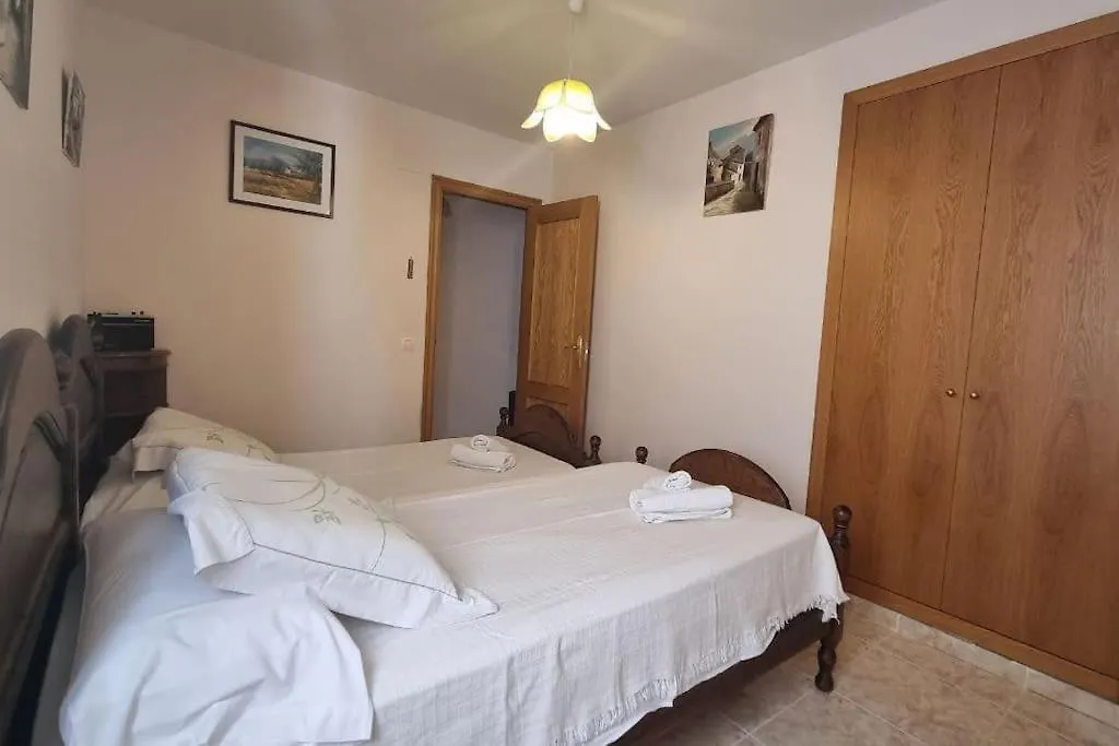 Piso En El Centro Con Vistas Al Mar Y Balcon Apartment Roses